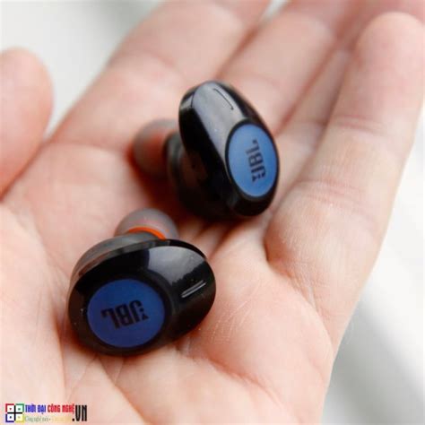 This video is the unboxing & review of the new jbl tune 120tws earbuds. Tai nghe JBL TUNE 120 TWS Chính Hãng Giá