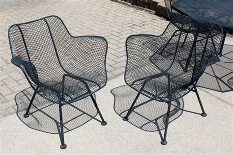 They stock a wide range of elegant furniture from renowned furniture brands such as mallin and tropitone. Mid-Century Modern Woodard Sculptura Patio Dinette Set ...