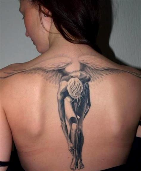 El ángel caído es sin duda un símbolo del triste destino y existen numerosos diseños que dependerá de la persona que lo quiera llevar en su piel y del estos tatuajes suelen ser amplios por eso se necesita un espacio grande en el cuerpo para poder hacerlo, normalmente suele elegirse la pierna, el. 75 TATUAJES DE ANGELES DE LA GUARDA Y SU SIGNIFICADO ...