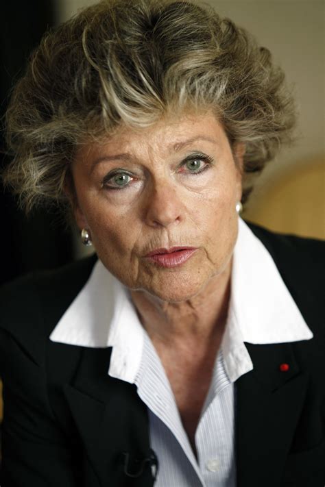 Anne sinclair est une journaliste française. "Strauss-Kahn tog mig brutalt som en soldat"