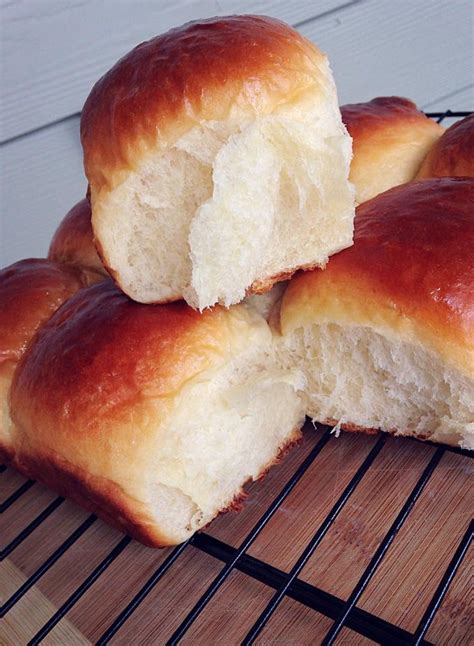 Kong's recent hokkaido milk bread post that inspired me to finally give this a shot. Hokkaido Milk Bread Rolls (Soooo fluffy, and from scratch ...