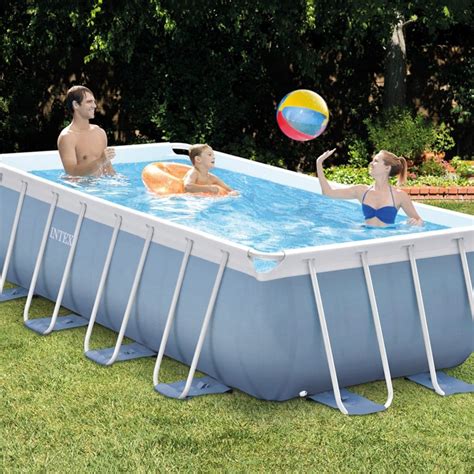 Qu'il s'agisse de l'installation la formule d'achat d'une piscine coque est une variable très importante du prix d'une piscine enterrée. Prix Moyen d'une Piscine, de sa pose ou sa construction ...