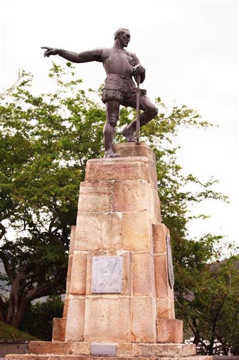 Sebastian de belalcazar — sebastián de belalcázar sebastián de belalcázar sebastián de belalcázar fut un capitaine et explorateur espagnol. Estatua de Sebastián de Belalcazar | Colombia | Pinterest
