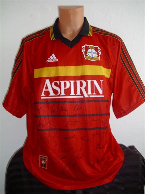 Bayer 04 leverkusen fußball gmbh ceo: Bayer 04 Leverkusen Home football shirt 1998 - 2000 ...