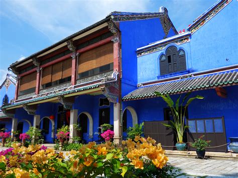 At the height of cheong fatt tze's economic empire, the blue mansion served as the beating heart of penang's georgetown. The Blue Mansion, 8 Wives and Buried Gold in Penang ...
