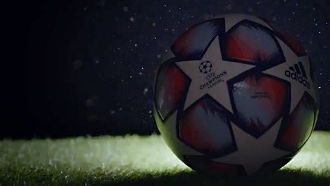 Ligue des champions de l'uefa. Officiel - Le ballon de la Ligue des Champions 2020-2021 ...