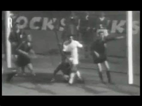 A gift to the club from @realmadrid before our european cup match in 1963. Real Madrid Glasgow Rangers 1963