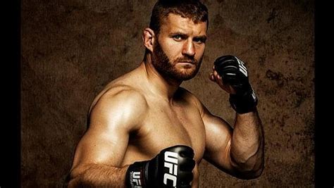 Jan blachowicz defended his ufc light heavyweight title with a unanimous decision over the previously unbeaten adesanya at ufc 259 on saturday night, thwarting the reigning middleweight champ's. Je to jenom hra. Každý chce vydělat velké peníze, rýpl si ...