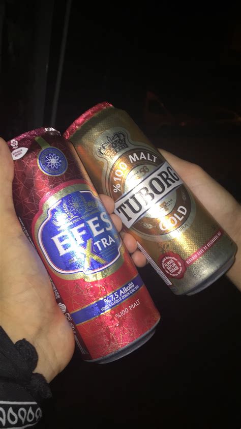 Berea efes pilsener îți aduce un val de premii! Efes tuborg bira fake story, 2020 | Alkol şişeleri ...