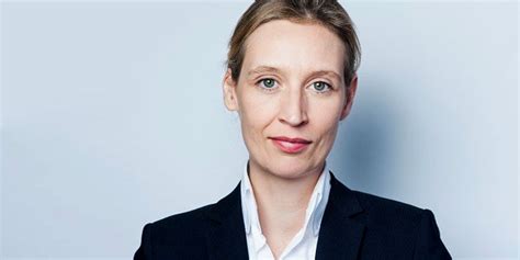 Aus der tatsache, dass sie homosexuell ist und mit ihrer partnerin gemeinsam ein kind großzieht, macht weidel ebenso. Galerie Das sind die schwulen und lesbischen ...