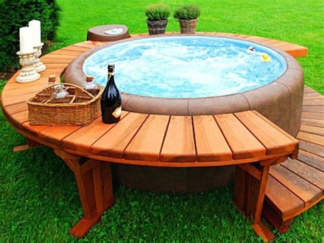 Maybe you would like to learn more about one of these? Holzumrandung Whirlpool Mit Anleitung : Pin auf Whirlpool ...