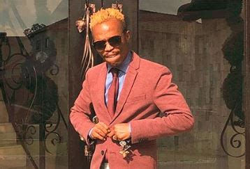 Check spelling or type a new query. LTDWSomizi: His ancestors get champagne & his friends ...