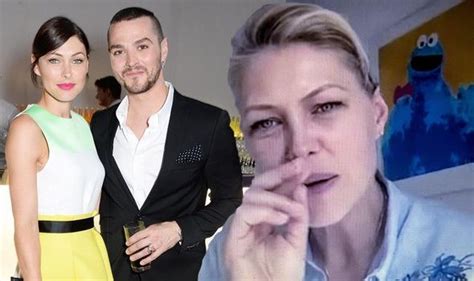 Op haar 18e start ze haar eigen youtube kanaal waarop ze bekende nummers op haar eigen manier zingt. Emma Willis: The Voice host's 'heart explodes' after ...