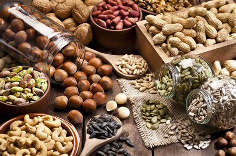 Kacang merupakan sejenis hasil tumbuhan yang secara umum, terdapat lebih 40,000 jenis kacang yang didaftarkan di dunia, jelas menunjukkan yang ianya. 5 Jenis Kacang Ini Cocok Jadi Menu Camilan Diet yang Sehat ...