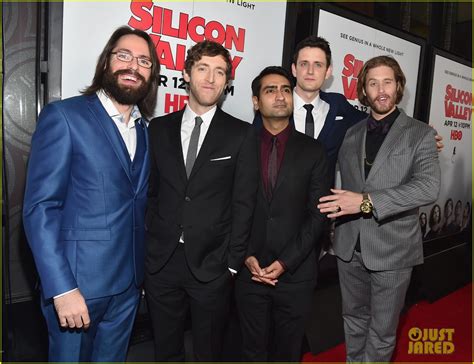 Does thomas middleditch have tattoos? Thomas Middleditch & 'Silicon Valley' Guys Suit Up for ...