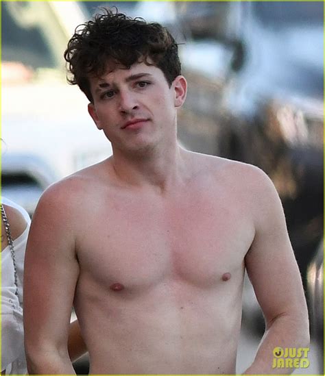 Because it looks like she's ogling a new guy—charlie puth. Bella Thorne & Charlie Puth Spotted Kissing, Holding Hands ...