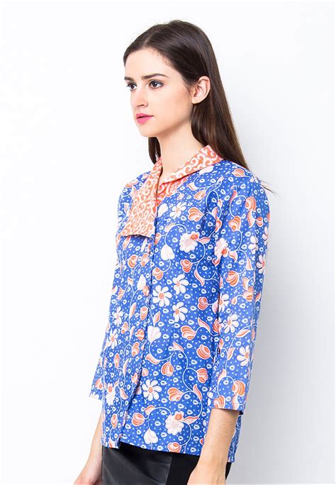 Koleksi oleh the secret garden. Jual Batik Trusmi Blus Motif Bunga Matahari Biru di lapak ...