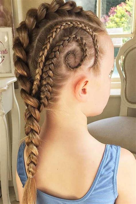 The green flower hair tie here has made these braid hairstyles for kids look gorgeous. Wow Short Hairstyles #braidsshortgirlhairstyles | Cool ...
