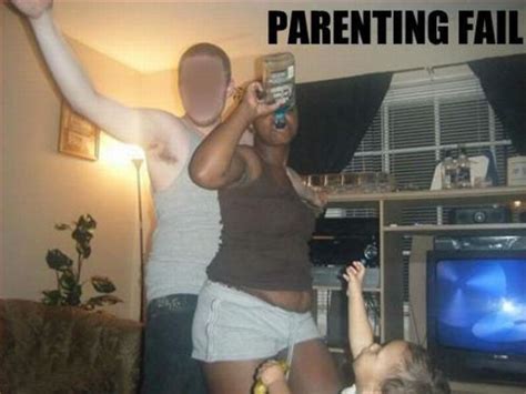 Bad Parenting (24 pics) - Izismile.com