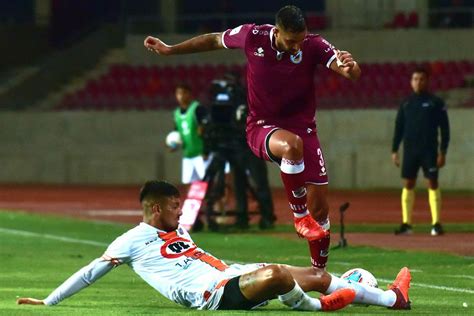 Partido de la liga santander. La Serena rompe la racha de Cobresal en El Salvador - La ...