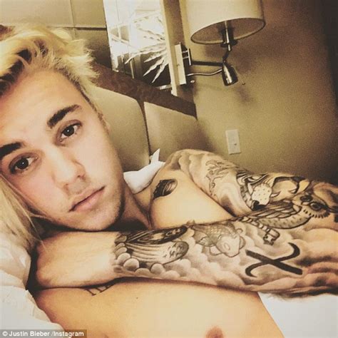 Justin bieber recently confirmed his engagement to hailey baldwin. Justin Bieber shirtless as he flaunts his muscular ...