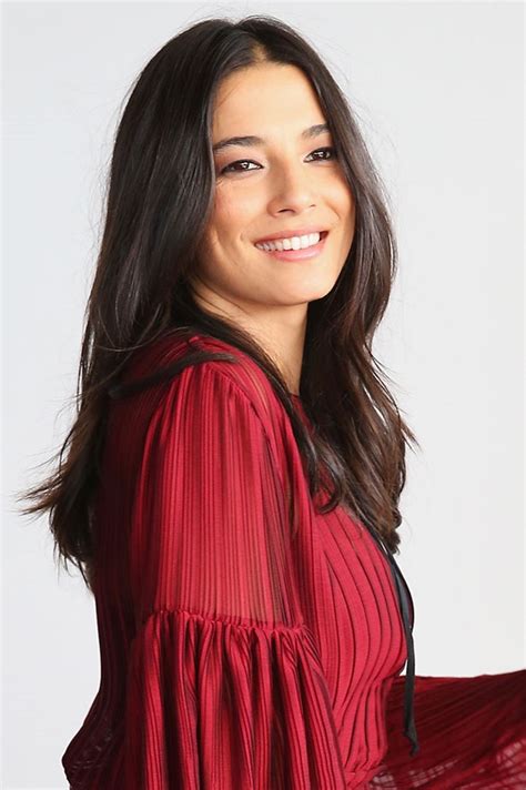 Tuhon aikakausi (2014), once upon a time in venice (2017) and cinderella (2016). Jessica Gomes Launches Her Own Skin Care Products | BEAUTY ...