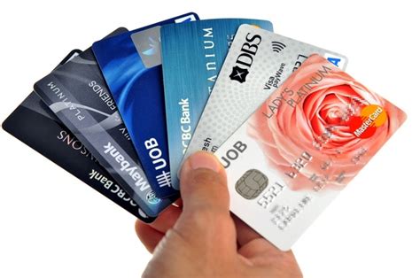 And credit karma offers, inc. What are the best credit cards in Singapore that offer the best benefits for low/no fees? - Quora