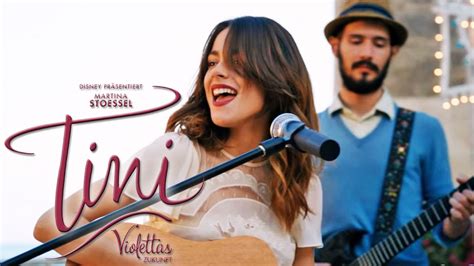 Shootingstar martina „tini stoessel, die kürzlich erst einen vertrag mit hollywood records unterschrieb, steht nun unter. TINI: VIOLETTAS ZUKUNFT - Die Musik im Film | Disney HD ...