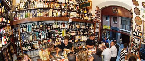 This classic cocktail has been remixed by mixologists everywhere from barcelona to reykjavik, gussied up with everything from sichuan peppercorns to garnishes that resemble a trip to. Best Bars in Barcelona — Best Bars Europe