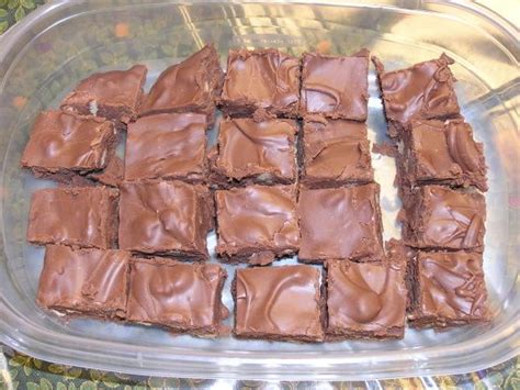 If you've always wanted to make homemade pudding from scratch, we have you covered with this quick and easy recipe. Hershey's Old Fashioned Rich Cocoa Fudge Recipe - Food.com ...