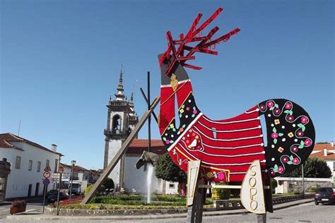 Anúncios de particular a particular e de agências imobiliárias. Crochet saiu à rua em Vila Nova de Cerveira | Rádio Alto Minho