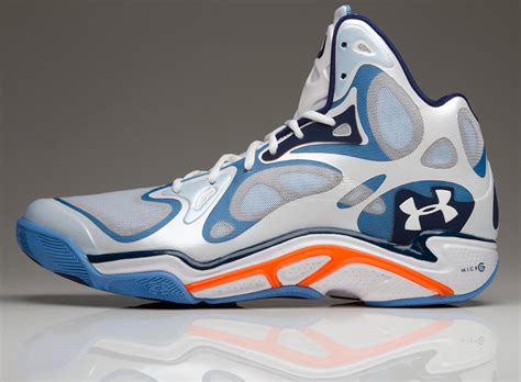 Kemba hudley walker is an american professional basketball player for the oklahoma city thunder of the national basketball association. Under Armour Spawn Anatomix Kemba Walker PE - SneakerNews.com