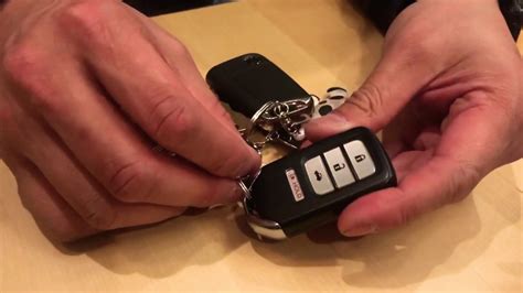 Follow these steps to correctly replace the battery in any honda key fob. Honda Key FOB Remote Battery Change CR2032 - YouTube