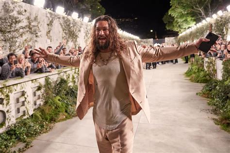 Joseph jason namakaeha momoa was born on august 1, 1979, in honolulu, hawaii. Jason Momoa says he prefers 'See' to 'Game of Thrones ...