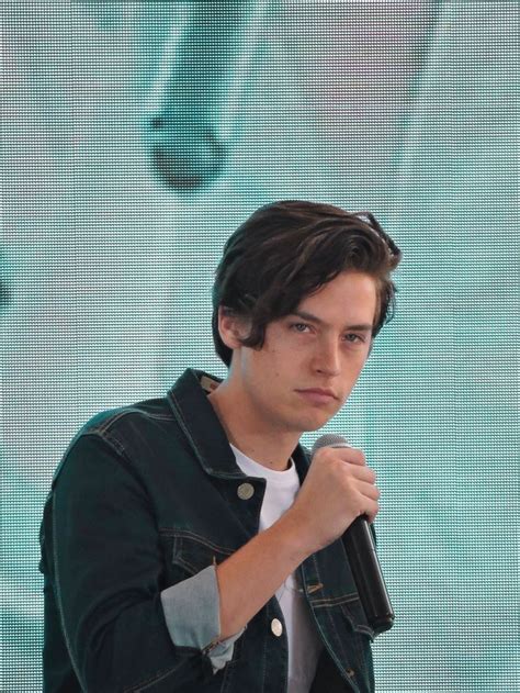 Comunidade brasileira para todos que adoram famosas gostosas, nacionais e internacionais. Cole😘 en 2020 | Fotos chicos guapos, Chicos guapos famosos ...