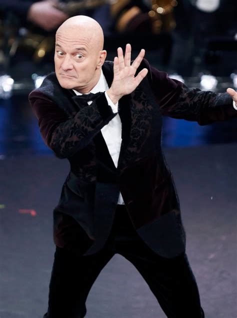 Io uso un macintosh, e mi terrorizzava: Sanremo 2019, Save Claudio Bisio: ecco perché il conduttore non merita questo trattamento da ...