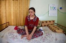 slave sex isis slaves women islamic old virgin yazidi state market girl beautiful enslaved captives years girls islam they year