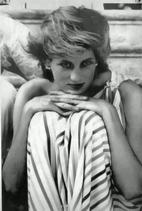Diana had two older sisters, lady jane fellowes and lady. Young Princess Diana. | Princess diana family, Princess ...