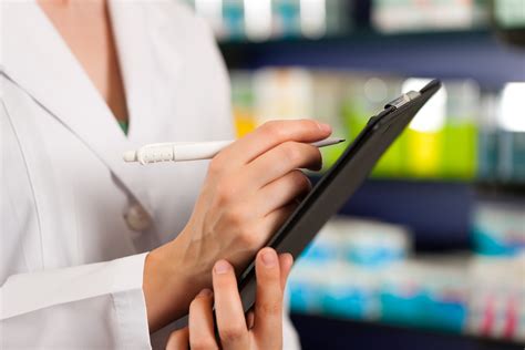 Le décret du 17 juin 2009 adapte en conséquence les dispositions du code de la santé publique relatives au recyclage des médicaments. Collecte des Médicaments Non Utilisés, le classement 2017