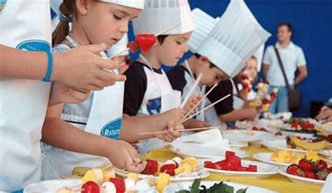 Las clases de demostración son el principal escenario de transmisión de conocimiento de la escuela. Clases de Cocina Para Niños en Guadalajara | clasesd