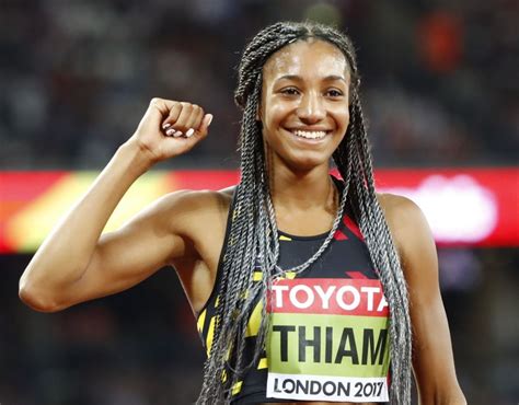 Hans van alphen moest op het belgisch kampioenschap zevenkamp indoor het goud aan thomas van der plaetsen laten. Nafi Thiam heeft haar favorietenrol helemaal waar gemaakt ...