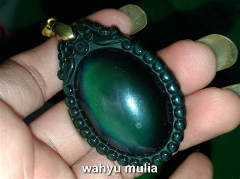 Dewata nawasanga adalah sembilan dewa atau manifestasi ida sang hyang widhi wasa yang menjaga atau menguasai sembilan penjuru mata angin. Kalung Batu Akik Mata Dewa Asli (kode:712) - Wahyu Mulia