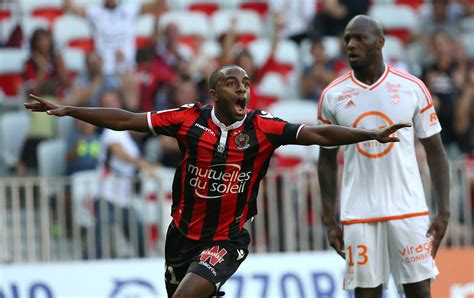 Join the discussion or compare with others! Report: Tottenham finding deal to sign Ricardo Pereira ...