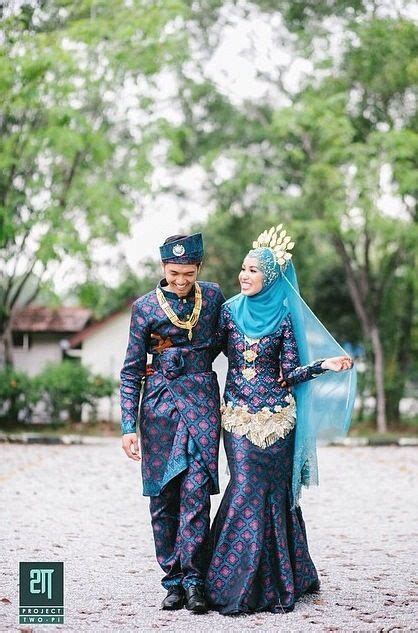 Lihat ide lainnya tentang baju pengantin, pengantin, gaun. Kumpulan Foto Model Baju Pengantin Dark Blue - Trend Baju ...