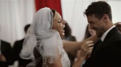 Jun 11, 2021 · tak hanya taylor, selena menyebut musisi senior britney spears telah banyak menginspirasinya dalam hal kostum dan busana di atas panggung. Ini Lho Waktu yang Tepat Buat Nikah Berdasarkan Zodiak ...