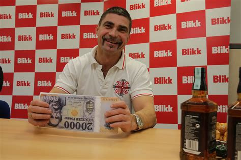 Nov 23, 2017 · ambrus attila félárván nő fel, zűrös kamaszkort és javítóintézeti éveket hagy maga mögött, amikor erdélyből kalandos körülmények között magyarországra szökik. Egymilliárdból készül a Viszkis rablóról szóló film - Blikk