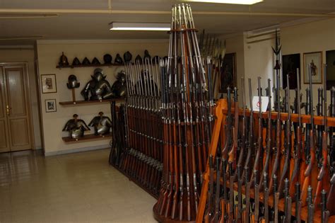 Guardie svizzere ) sind schweizer soldaten , die seit dem späten 15. Schweizergarde