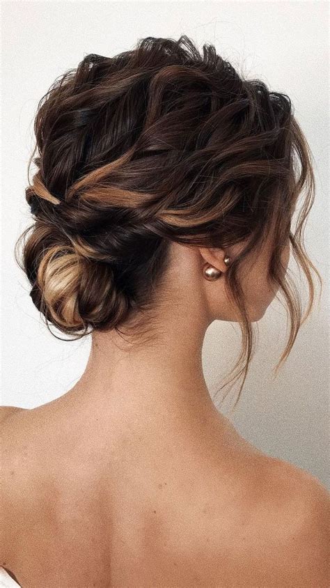 Have you ever scrolled through pinterest and come across gorgeous hairstyles that you were just like ugh, how is that even possible? well, we show you how. Pin von CoSchi auf ♡ ғεмιηιηε вεαυтү ♡ | Lange feine haare ...