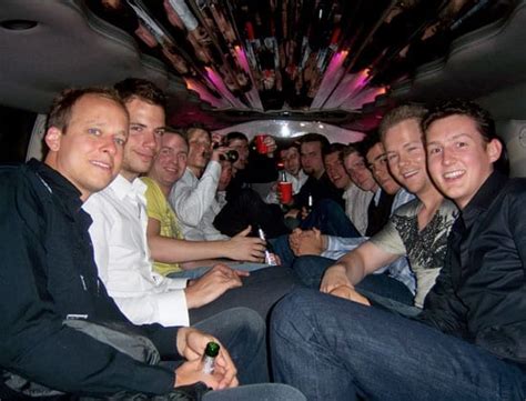 Does the limo take us to the famous las vegas sign? Bachelor Limo Service -Bachelor Limousine Service-1HR FREE ...