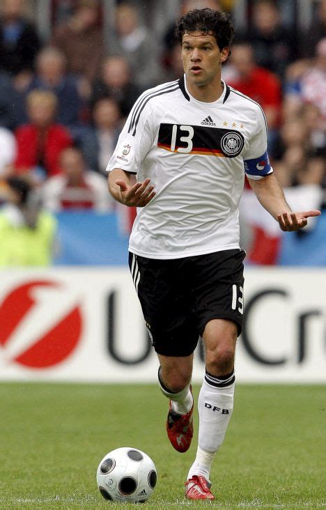 Con la selección absoluta fue internacional en noventa y ocho ocasiones y marcó cuarenta y dos goles. Injured Germany captain Ballack may miss Euro showdown ...